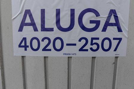 Studio para alugar com 40m², 1 quarto e sem vaga Studio para alugar com 40m², 1 quarto e sem vagaPlaca