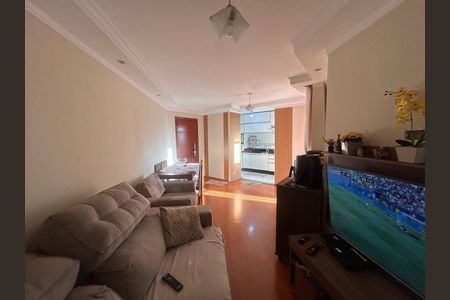 Apartamento para alugar com 69m², 3 quartos e 1 vagaSala 