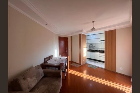 Apartamento para alugar com 69m², 3 quartos e 1 vagaSala 