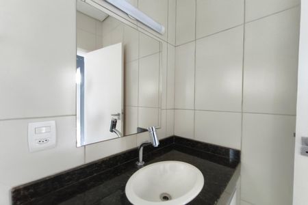 Casa de condomínio para alugar com 185m², 3 quartos e 4 vagasBanheiro Suíte 2