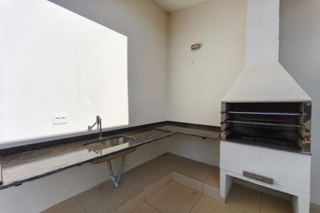 Casa de condomínio para alugar com 185m², 3 quartos e 4 vagasQuintal - Área gourmet