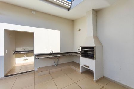 Casa de condomínio para alugar com 185m², 3 quartos e 4 vagasQuintal - Área gourmet
