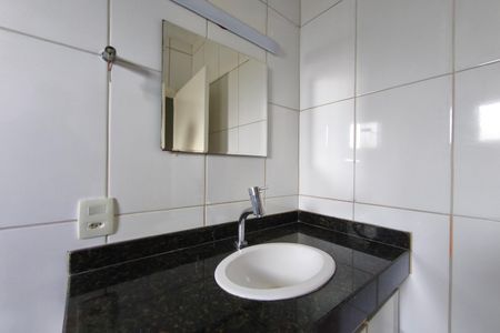 Casa de condomínio para alugar com 185m², 3 quartos e 4 vagasBanheiro Suíte 3