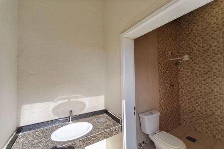 Casa de condomínio para alugar com 185m², 3 quartos e 4 vagasLavabo