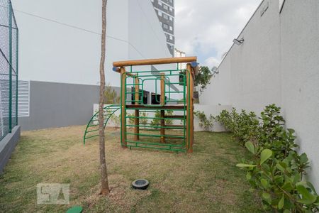 Apartamento para alugar com 40m², 2 quartos e sem vagaÁrea comum - Playground