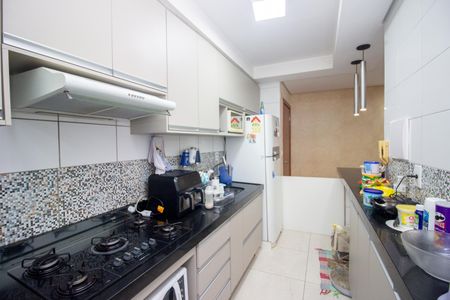 Apartamento para alugar com 70m², 2 quartos e 1 vaga Apartamento para alugar com 70m², 2 quartos e 1 vagaCozinha e Área de Serviço