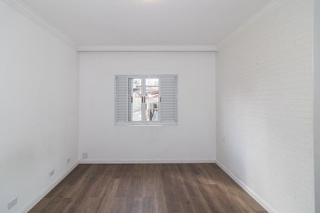 Casa para alugar com 205m², 4 quartos e 1 vaga Casa para alugar com 205m², 4 quartos e 1 vagaQuarto Suíte