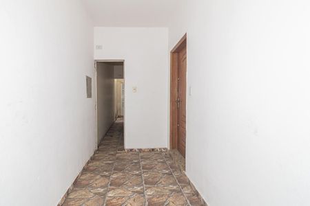 Casa para alugar com 205m², 4 quartos e 1 vaga Casa para alugar com 205m², 4 quartos e 1 vagaHall de entrada