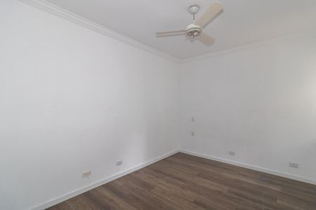 Casa para alugar com 205m², 4 quartos e 1 vaga Casa para alugar com 205m², 4 quartos e 1 vagaQuarto 2