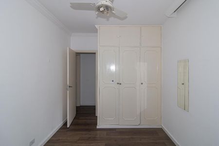 Casa para alugar com 205m², 4 quartos e 1 vaga Casa para alugar com 205m², 4 quartos e 1 vagaQuarto 3