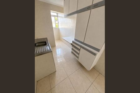 Cozinha de apartamento à venda com 2 quartos, 63m² em Vila do Encontro, São Paulo