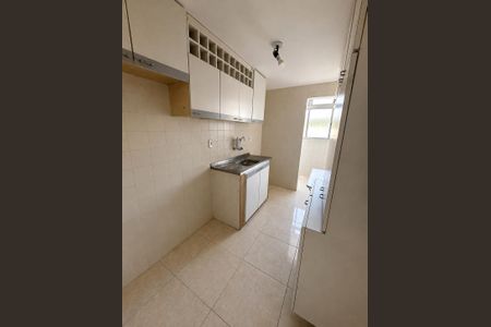 Apartamento à venda com 63m², 2 quartos e 1 vaga Apartamento à venda com 63m², 2 quartos e 1 vagaCozinha