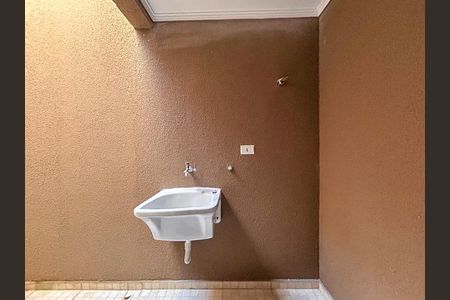 Casa de condomínio à venda com 93m², 3 quartos e 2 vagas Casa de condomínio à venda com 93m², 3 quartos e 2 vagasÁrea de Serviço