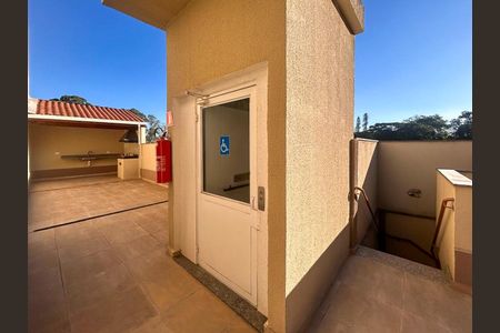 Casa de condomínio à venda com 93m², 3 quartos e 2 vagas Casa de condomínio à venda com 93m², 3 quartos e 2 vagasElevador acessibilidade