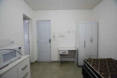 Casa para alugar com 1 quarto, 50m² em Jardim Jaqueline, São Paulo