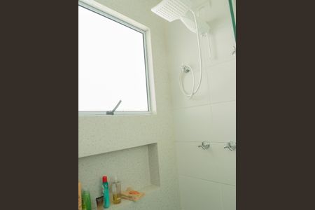 Casa de condomínio para alugar com 84m², 2 quartos e 2 vagas Casa de condomínio para alugar com 84m², 2 quartos e 2 vagasBanheiro