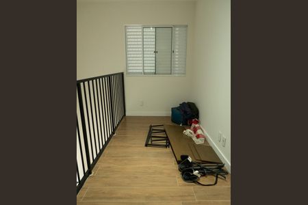 Casa de condomínio para alugar com 84m², 2 quartos e 2 vagas Casa de condomínio para alugar com 84m², 2 quartos e 2 vagasCorredor