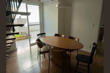 Sala de Jantar de casa de condomínio para alugar com 2 quartos, 84m² em Balneário Tropical, Paulínia