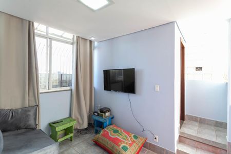 Casa de condomínio à venda com 100m², 3 quartos e 1 vaga Casa de condomínio à venda com 100m², 3 quartos e 1 vagaSala 2