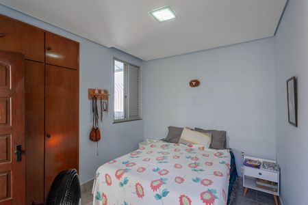 Casa de condomínio à venda com 100m², 3 quartos e 1 vaga Casa de condomínio à venda com 100m², 3 quartos e 1 vagaQuarto 3