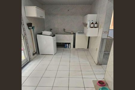 Área de serviço de casa para alugar com 4 quartos, 260m² em Padre Miguel, Rio de Janeiro