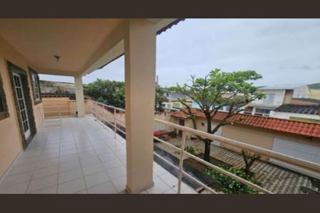 Casa para alugar com 260m², 4 quartos e 1 vaga Casa para alugar com 260m², 4 quartos e 1 vagaÁrea externa