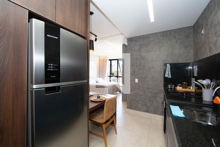 Cozinha de apartamento para alugar com 1 quarto, 40m² em Cruzeiro, Belo Horizonte
