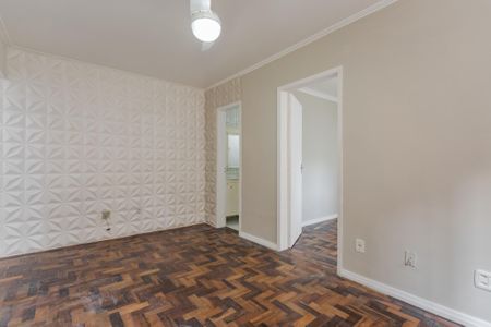 Sala de apartamento para alugar com 1 quarto, 45m² em Passo D’areia, Porto Alegre