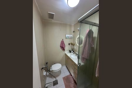 Banheiro de apartamento à venda com 2 quartos, 89m² em Leblon, Rio de Janeiro