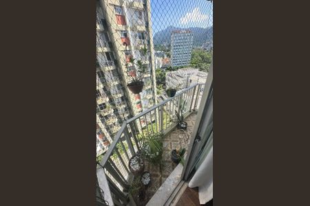 Apartamento à venda com 89m², 2 quartos e 1 vagaVaranda