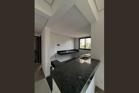 Apartamento à venda com 2 quartos, 125m² em Santo Antônio, Belo Horizonte