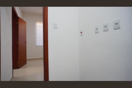 Casa para alugar com 75m², 2 quartos e 1 vaga Casa para alugar com 75m², 2 quartos e 1 vagaLavanderia
