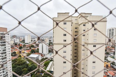 Apartamento à venda com 76m², 2 quartos e 2 vagas Apartamento à venda com 76m², 2 quartos e 2 vagasVista da suíte 2
