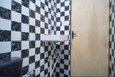 Casa para alugar com 100m², 3 quartos e 2 vagasBanheiro
