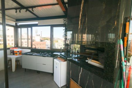 Apartamento à venda com 180m², 3 quartos e 2 vagas Apartamento à venda com 180m², 3 quartos e 2 vagasVaranda gourmet