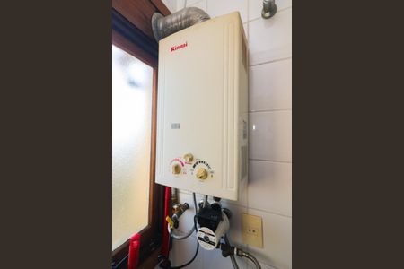 Apartamento à venda com 180m², 3 quartos e 2 vagas Apartamento à venda com 180m², 3 quartos e 2 vagasAquecedor