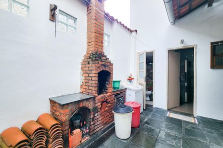 Casa à venda com 124m², 3 quartos e 1 vaga Casa à venda com 124m², 3 quartos e 1 vagaQuintal