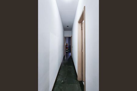 Casa à venda com 124m², 3 quartos e 1 vaga Casa à venda com 124m², 3 quartos e 1 vagaCorredor