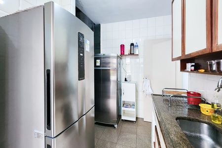 Casa à venda com 124m², 3 quartos e 1 vaga Casa à venda com 124m², 3 quartos e 1 vagaCozinha