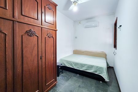 Casa à venda com 124m², 3 quartos e 1 vaga Casa à venda com 124m², 3 quartos e 1 vagaQuarto de Serviço