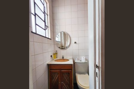 Casa à venda com 124m², 3 quartos e 1 vaga Casa à venda com 124m², 3 quartos e 1 vagaBanheiro de Serviço