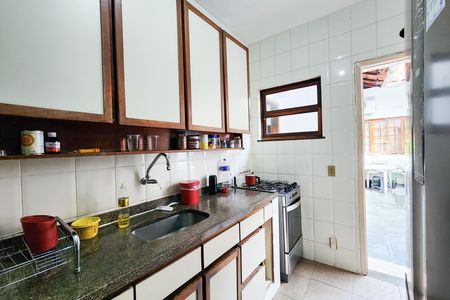 Casa à venda com 124m², 3 quartos e 1 vaga Casa à venda com 124m², 3 quartos e 1 vagaCozinha
