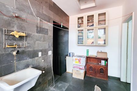 Casa à venda com 124m², 3 quartos e 1 vaga Casa à venda com 124m², 3 quartos e 1 vagaÁrea de Serviço