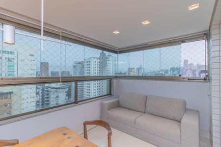 Apartamento à venda com 180m², 4 quartos e 3 vagas Apartamento à venda com 180m², 4 quartos e 3 vagasFoto 16