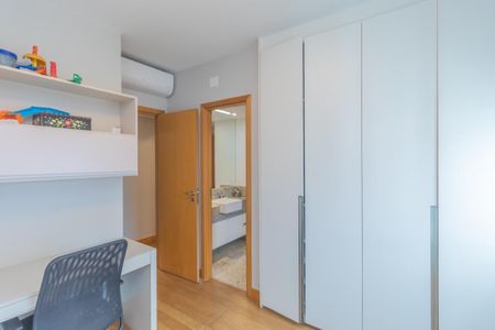 Apartamento à venda com 180m², 4 quartos e 3 vagas Apartamento à venda com 180m², 4 quartos e 3 vagasFoto 40