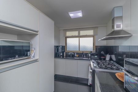 Apartamento à venda com 180m², 4 quartos e 3 vagas Apartamento à venda com 180m², 4 quartos e 3 vagasFoto 20
