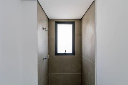 Apartamento à venda com 120m², 3 quartos e 2 vagasBanheiro do quarto 2 Suíte