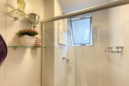 Apartamento à venda com 119m², 4 quartos e 2 vagasBanheiro