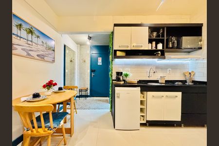 Apartamento à venda com 32m², 1 quarto e sem vaga