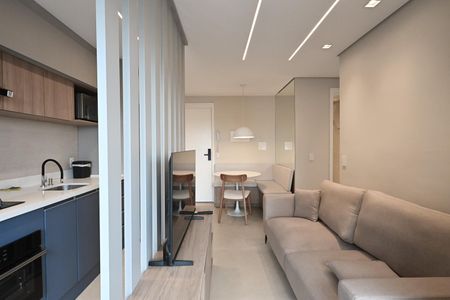 Sala de apartamento para alugar com 2 quartos, 40m² em Cidade Jardim, São Paulo